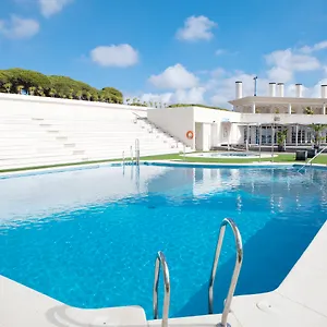 https://hotel-puerto-sherry.es-andalucia.com